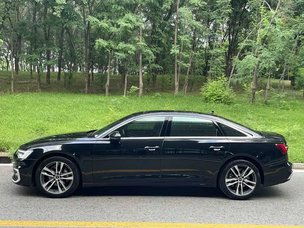 Audi A6L 2023