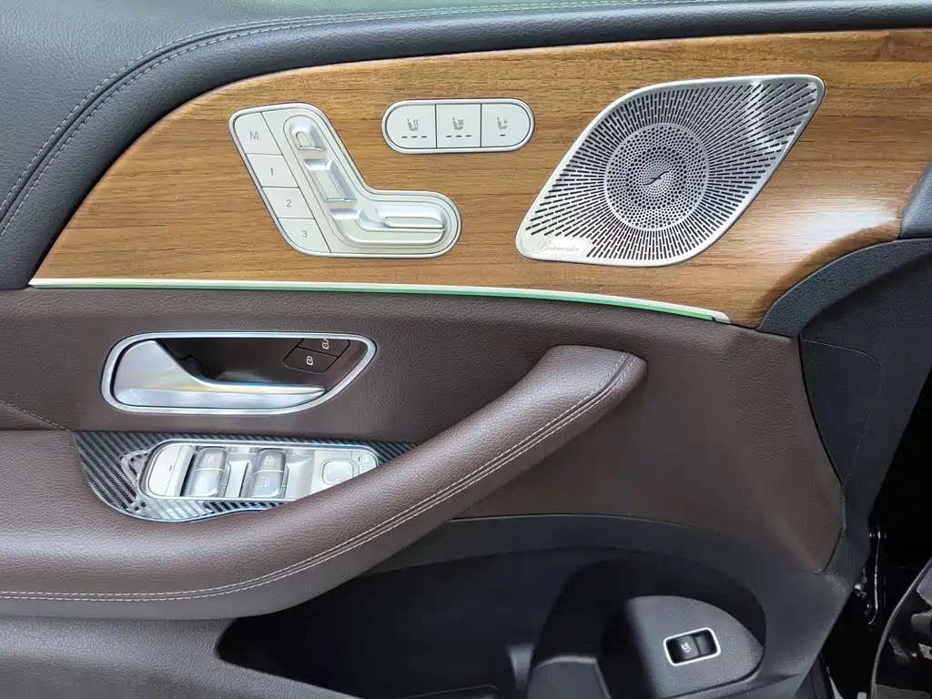 Mercedes-Benz GLS 2021 — фото 23