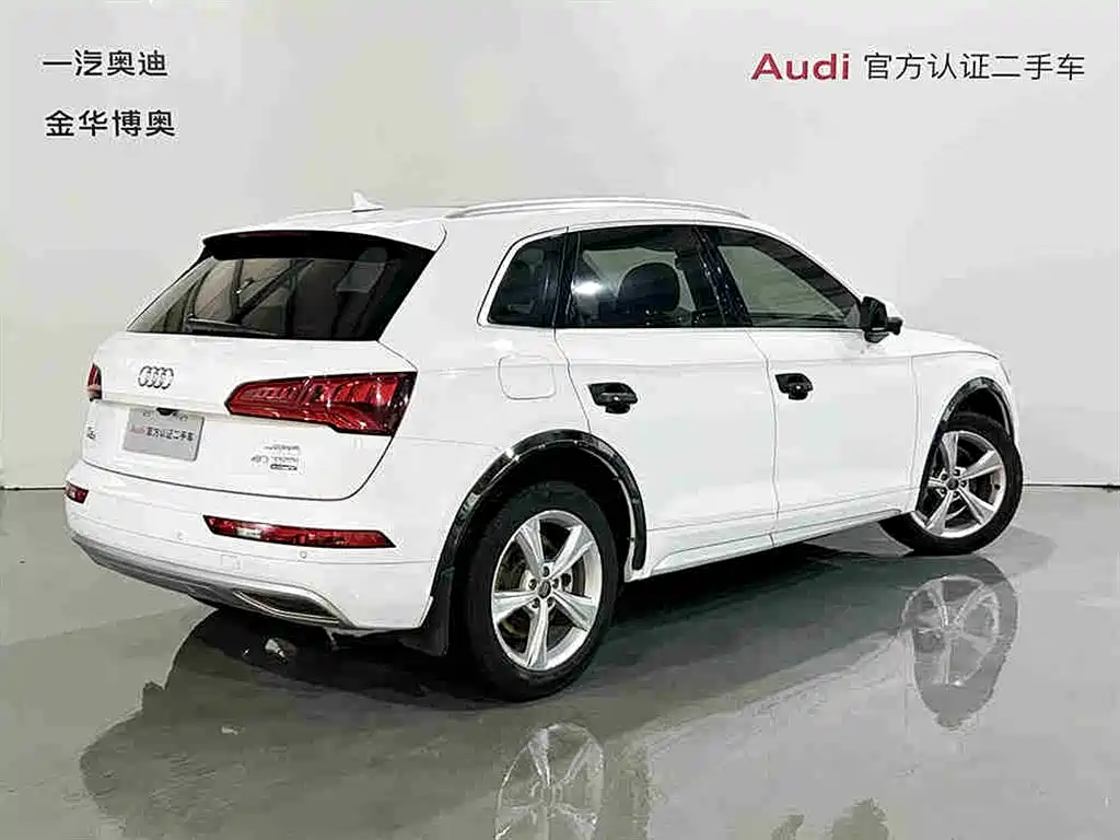 Audi Q5L 2020 — фото 4