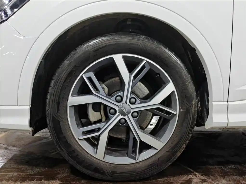 Audi Q3 Sportback 2021 — фото 15