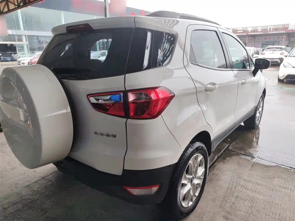 Ford Ecosport 2017 — фото 7