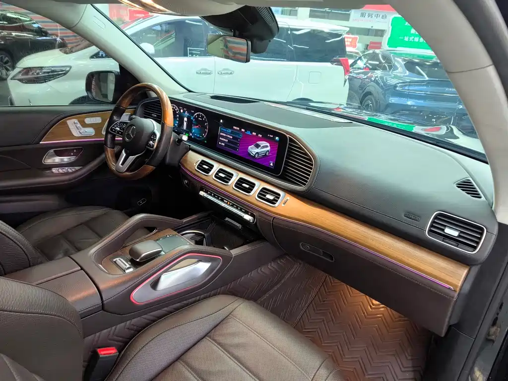 Mercedes-Benz GLS 2021 — фото 21