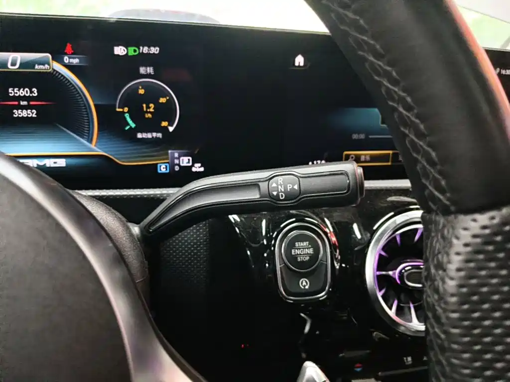 Mercedes-Benz Mercedes CLA AMG 2023 — фото 14