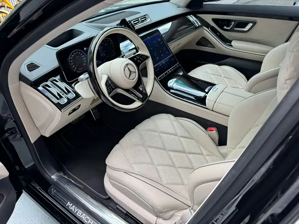 Mercedes-Benz Maybach S-Class 2023