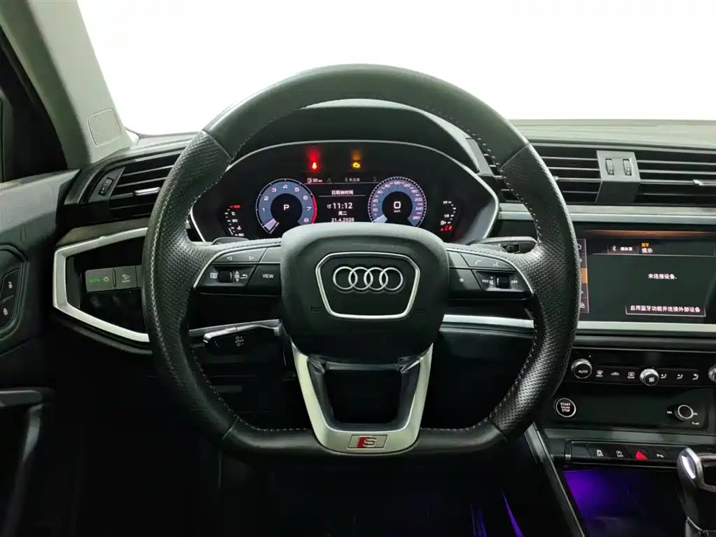 Audi Q3 Sportback 2021 — фото 11