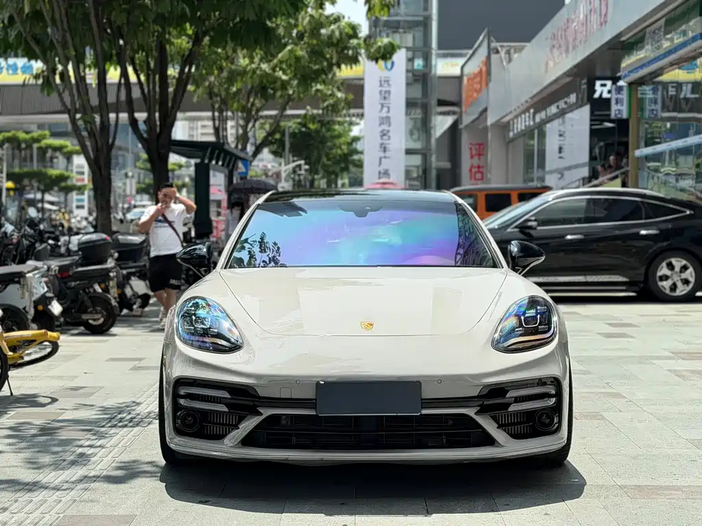Porsche Panamera 2021 — фото 2