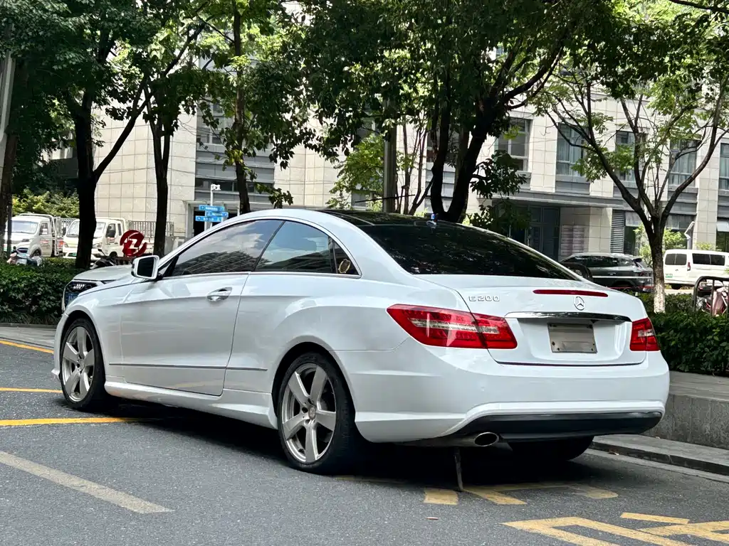 Mercedes-Benz E-Class 2013
