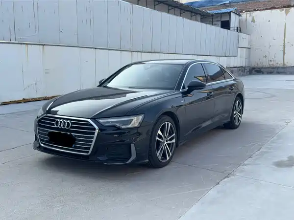 Audi A6L 2022