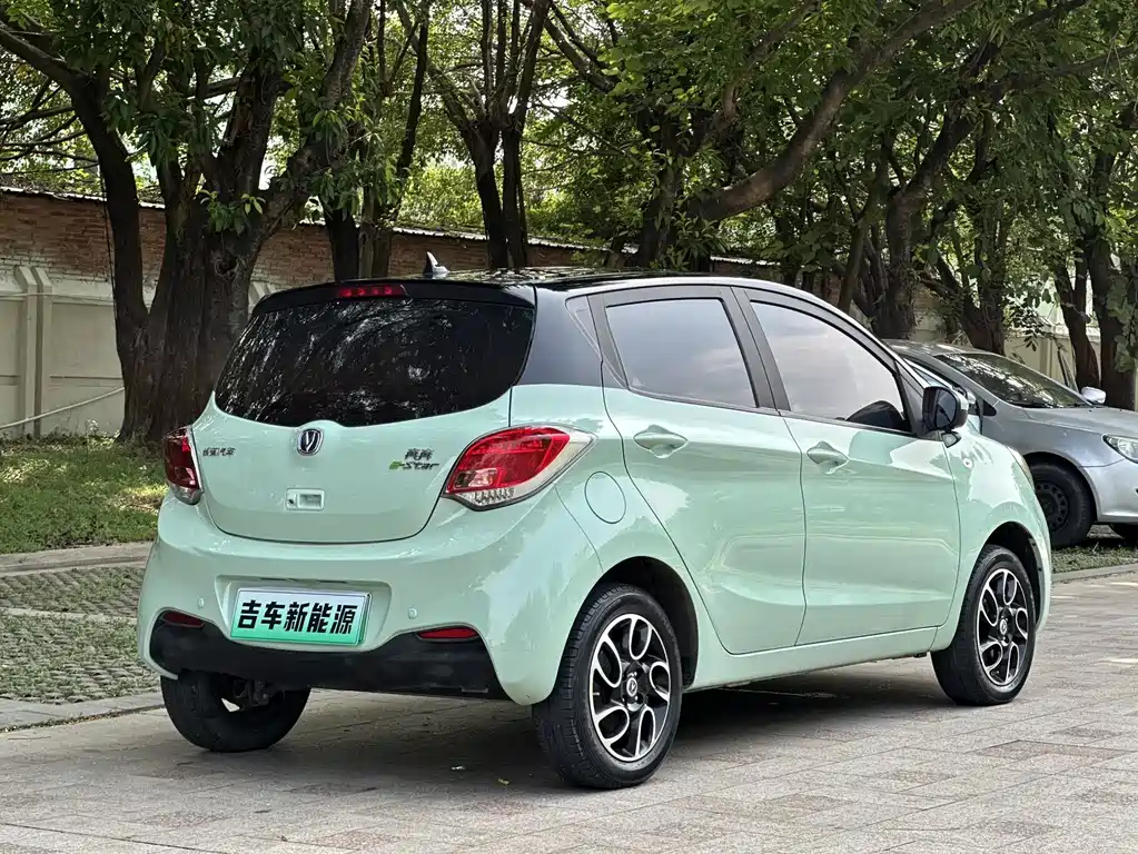 Changan Benben E-Star 2022 — фото 6