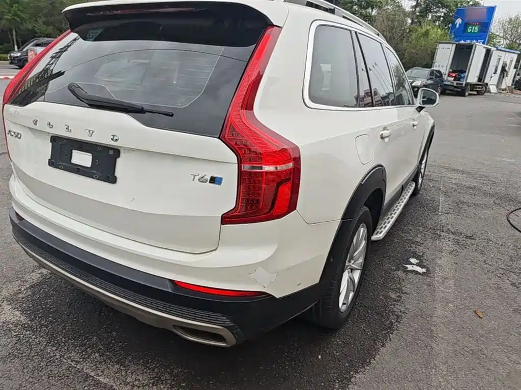 Volvo XC90 2015 — фото 8