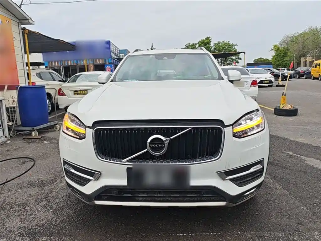 Volvo XC90 2015 — фото 3