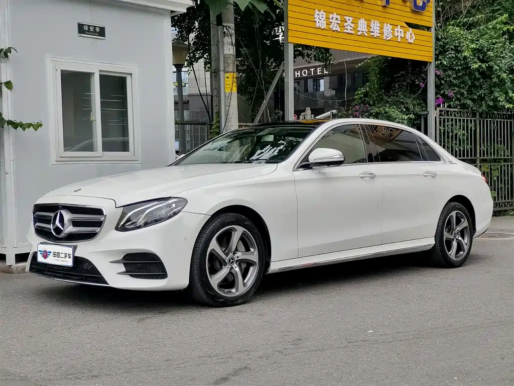 Mercedes-Benz E-Class 2019 — фото 1