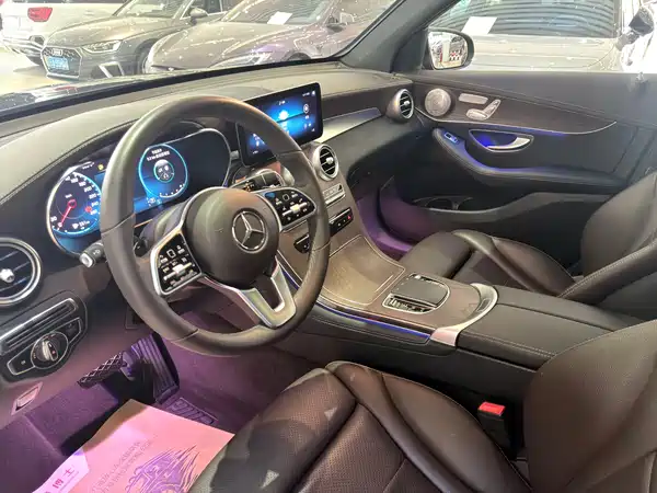 Mercedes-Benz GLC 2021
