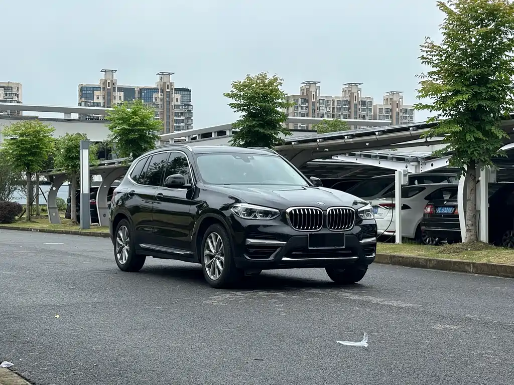 BMW X3 2021