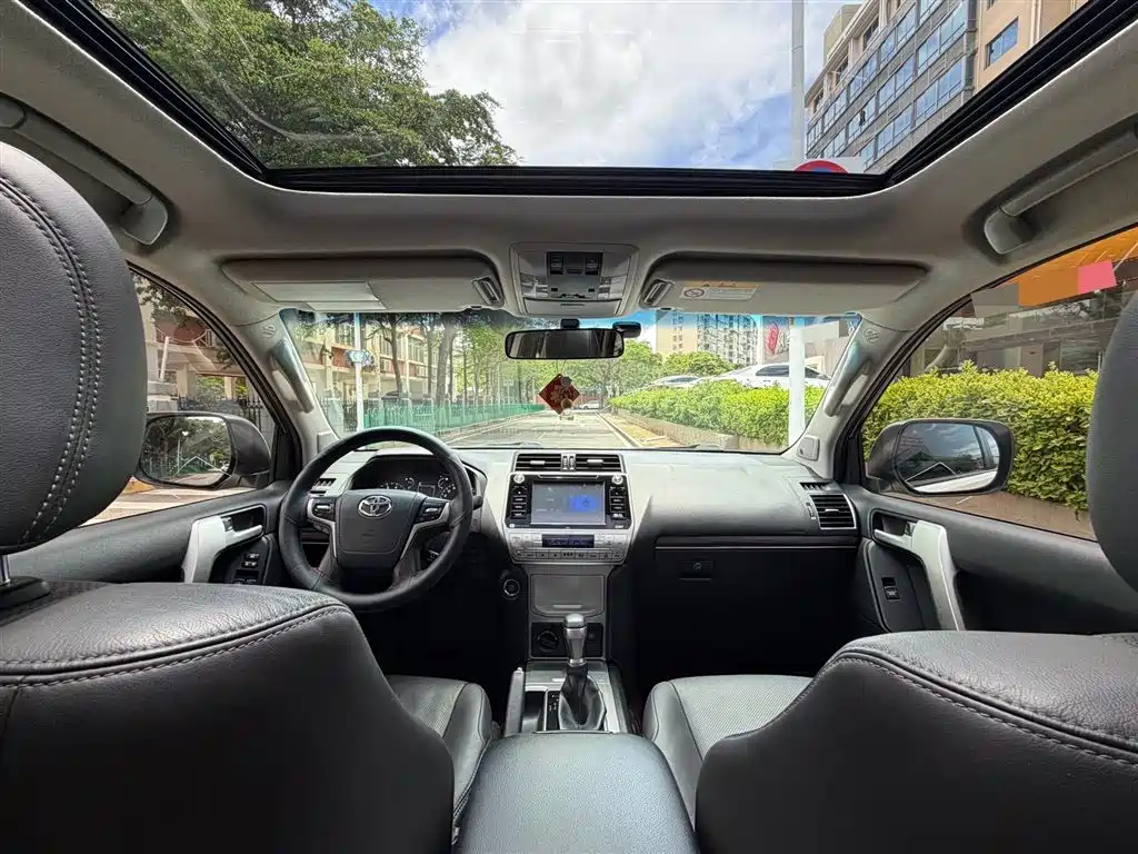 Toyota Prado 2019