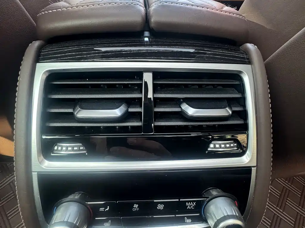 BMW 7 Series 2022 — фото 10