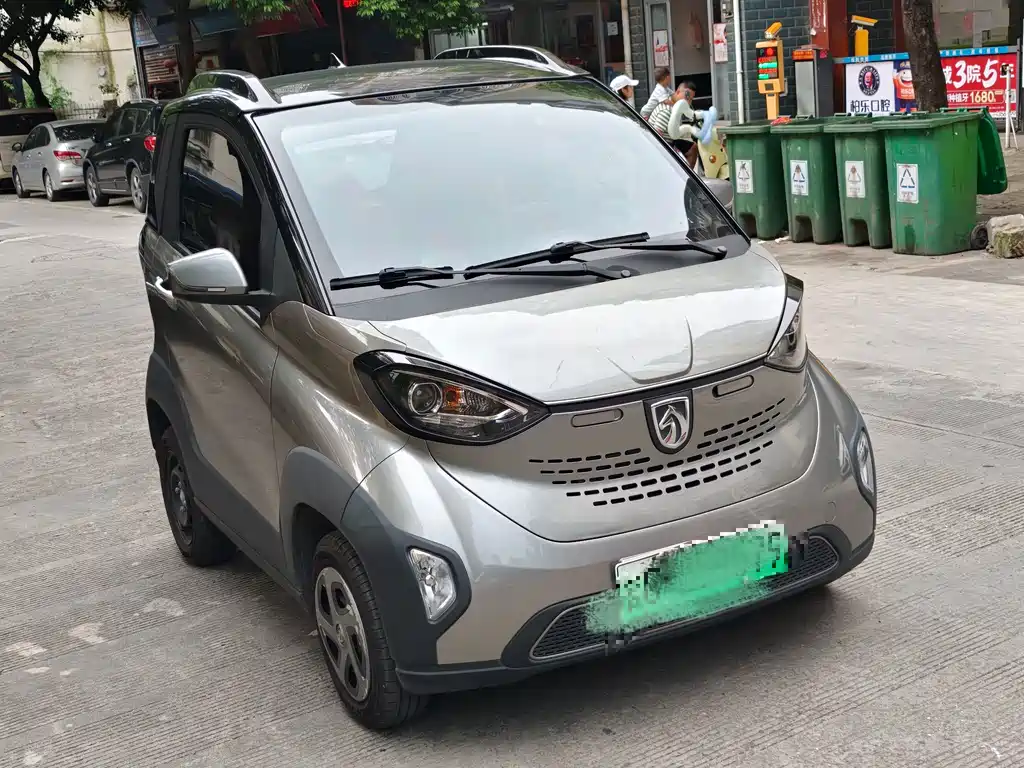 Baojun E100 2021