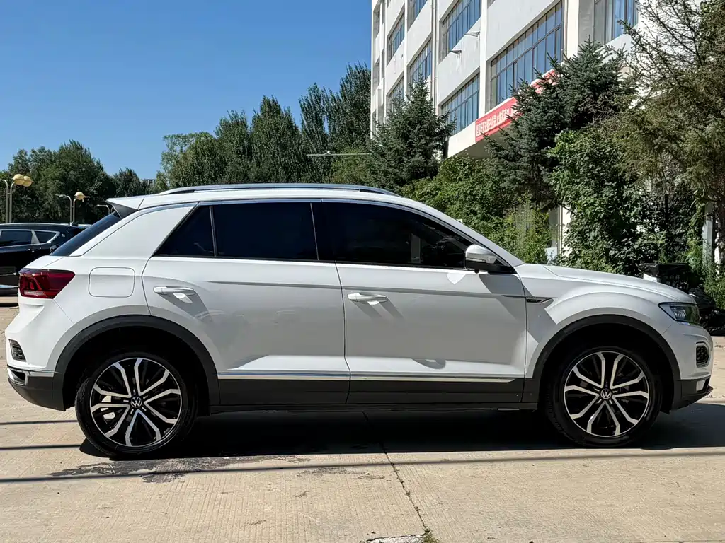 Volkswagen T-Roc 2021