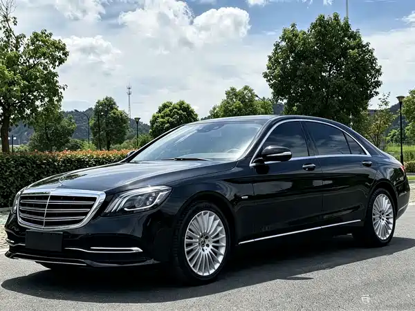 Mercedes-Benz S-Class 2020