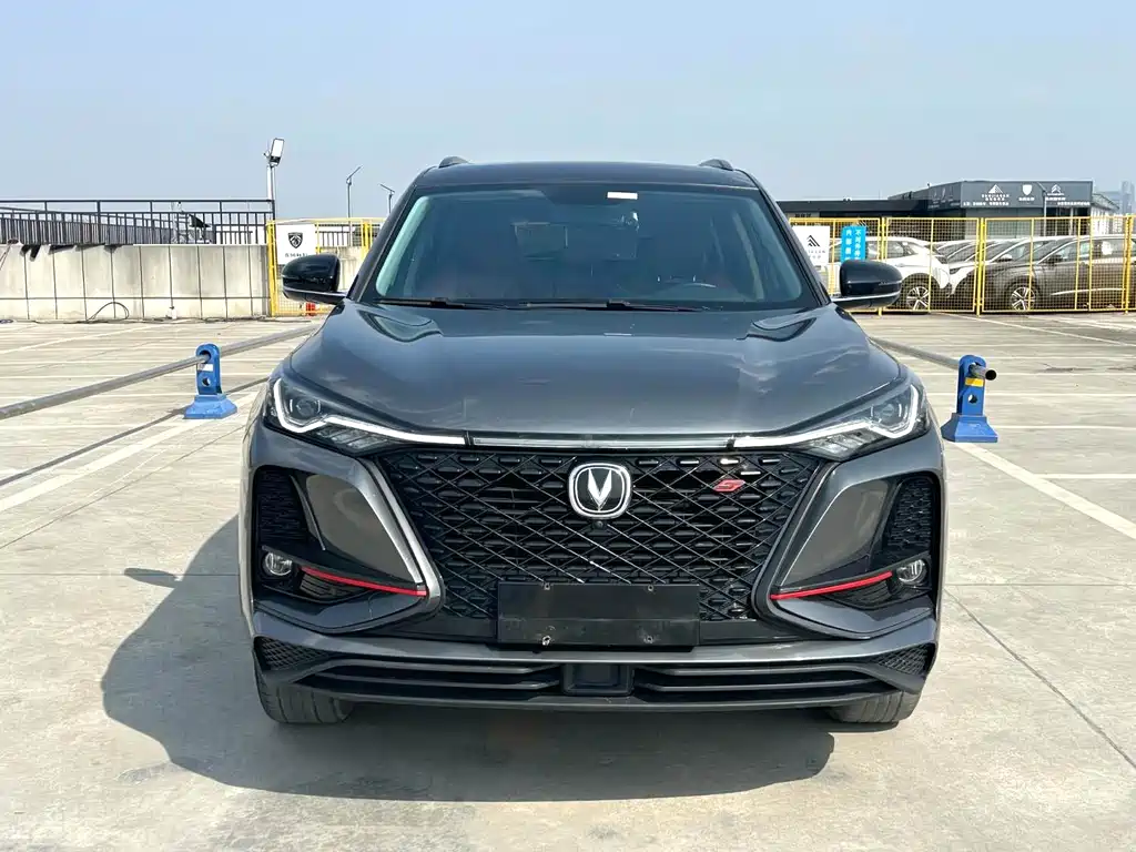 Changan CS75 PLUS 2021 — фото 2