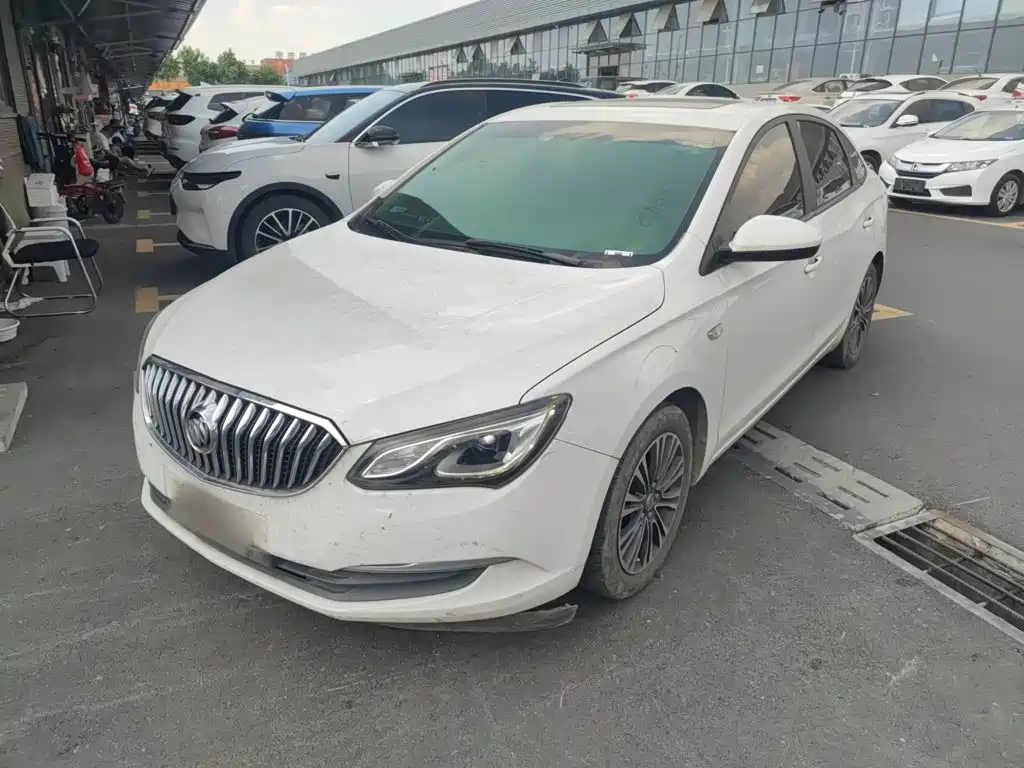 Buick Excelle 2017 — фото 23