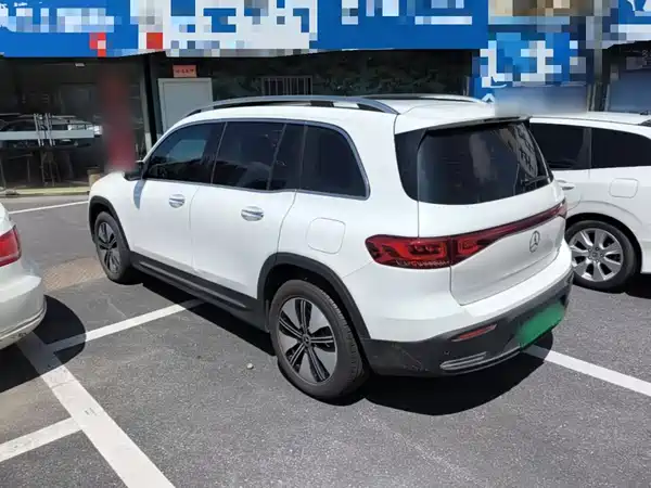 Mercedes-Benz EQB 2023