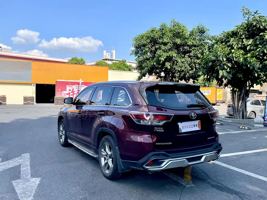 Toyota Highlander 2016