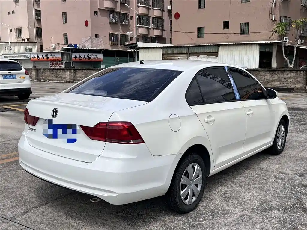 Volkswagen Santana 2016