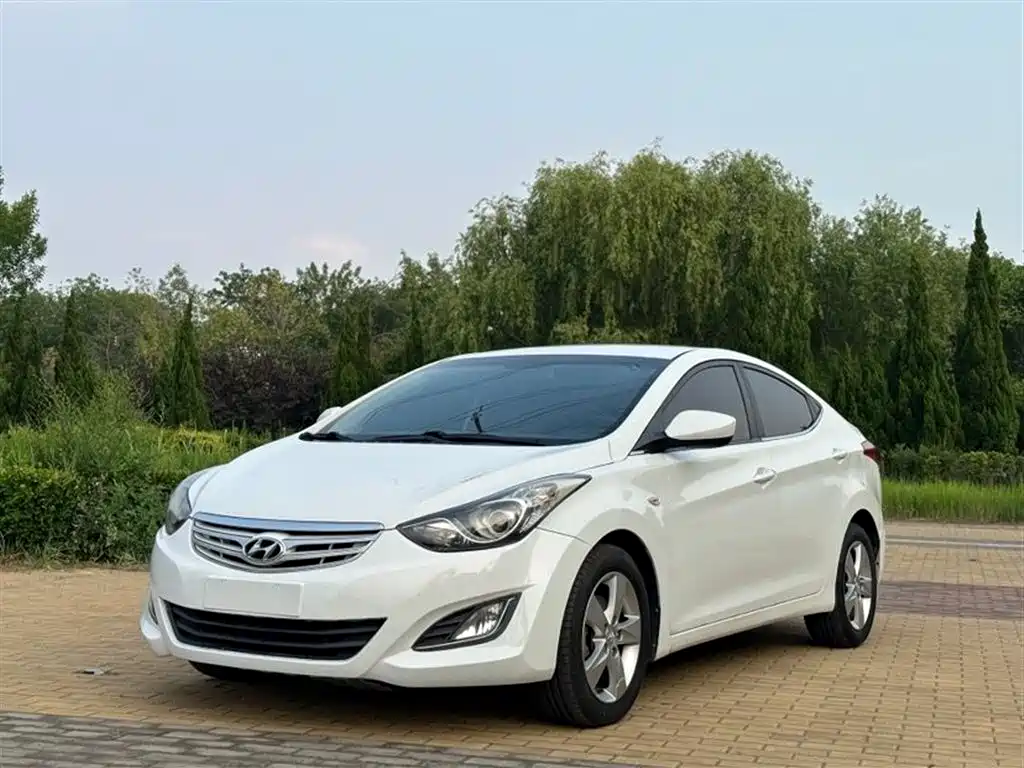 Hyundai Elantra Langdong 2014