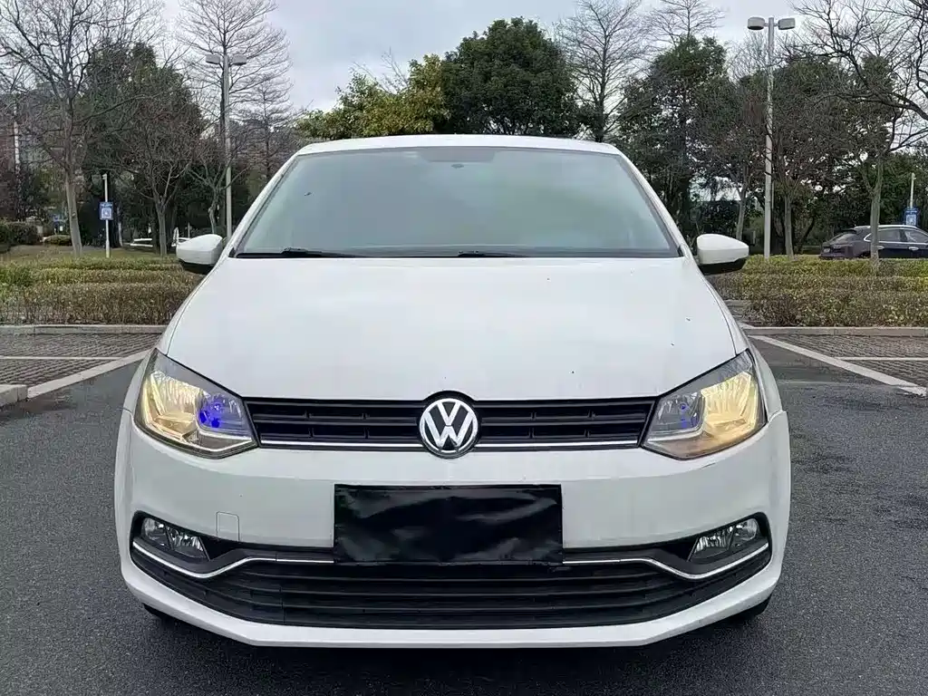 Volkswagen Polo 2016