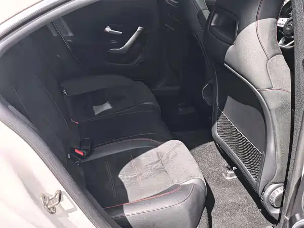 Mercedes-Benz CLA 2022