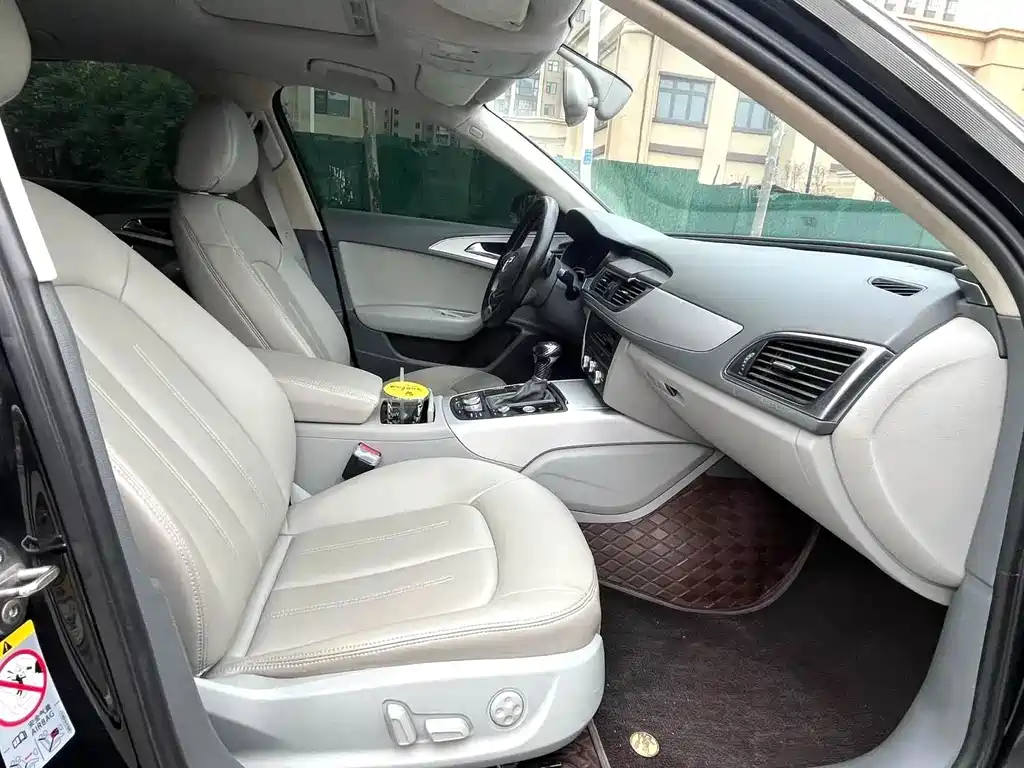 Audi A6L 2012