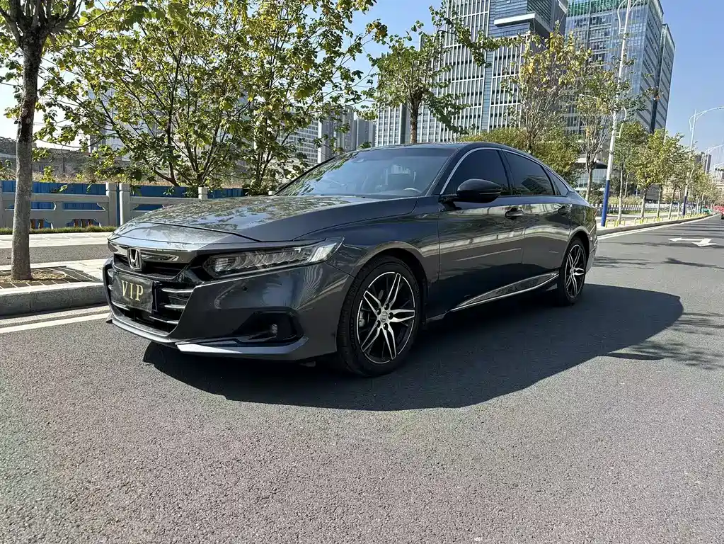 Honda Accord 2022 — фото 1