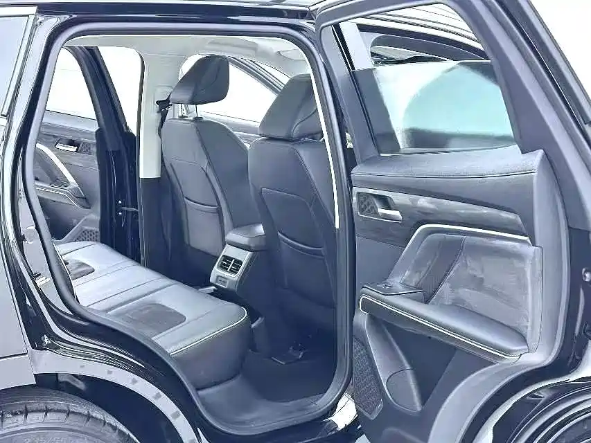 Haval H6 2023 — фото 17