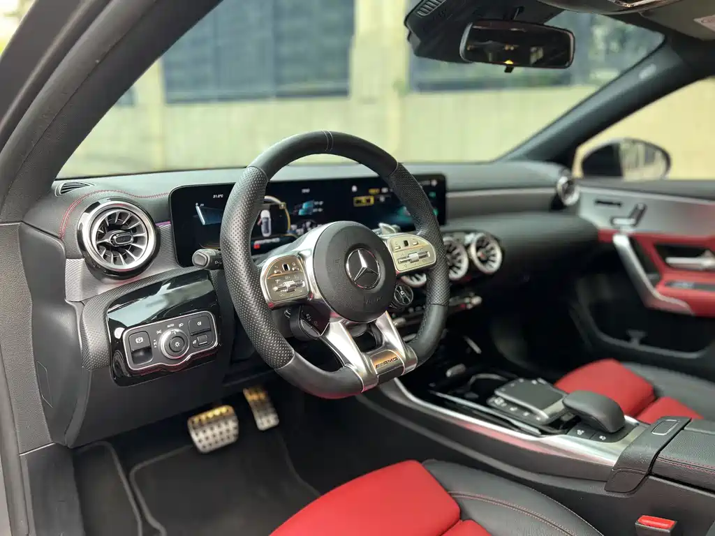 Mercedes-Benz A-Class AMG 2022 — фото 9