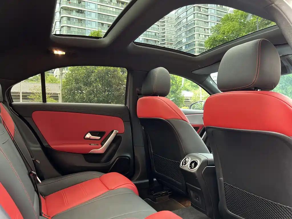 Mercedes-Benz A-Class AMG 2022 — фото 14