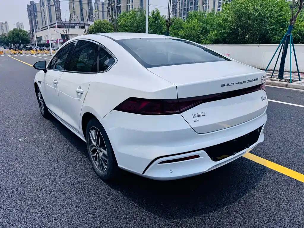 BYD Qin PLUS 2021 — фото 7