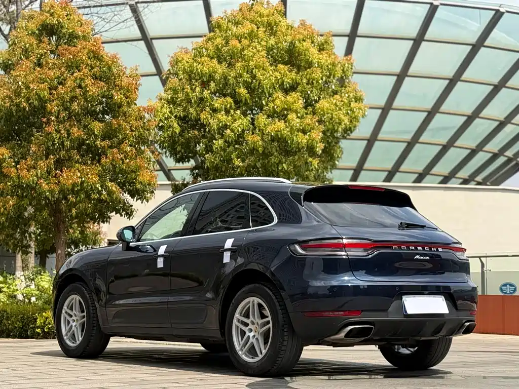 Porsche Macan 2019 — фото 9