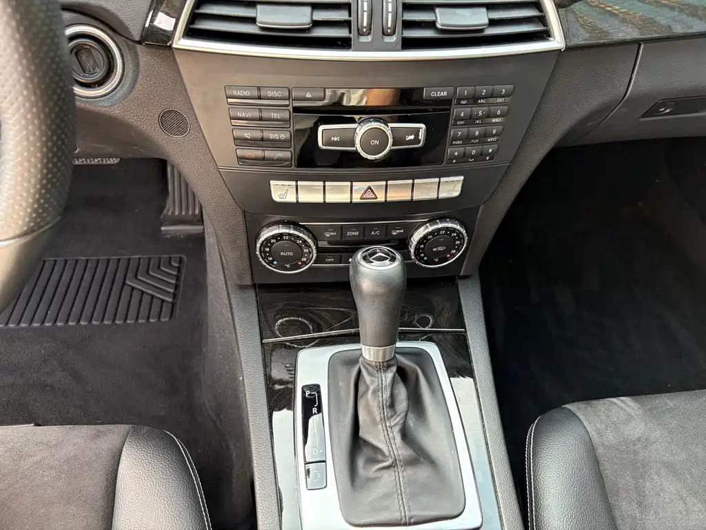 Mercedes-Benz C-Class 2014 — фото 15
