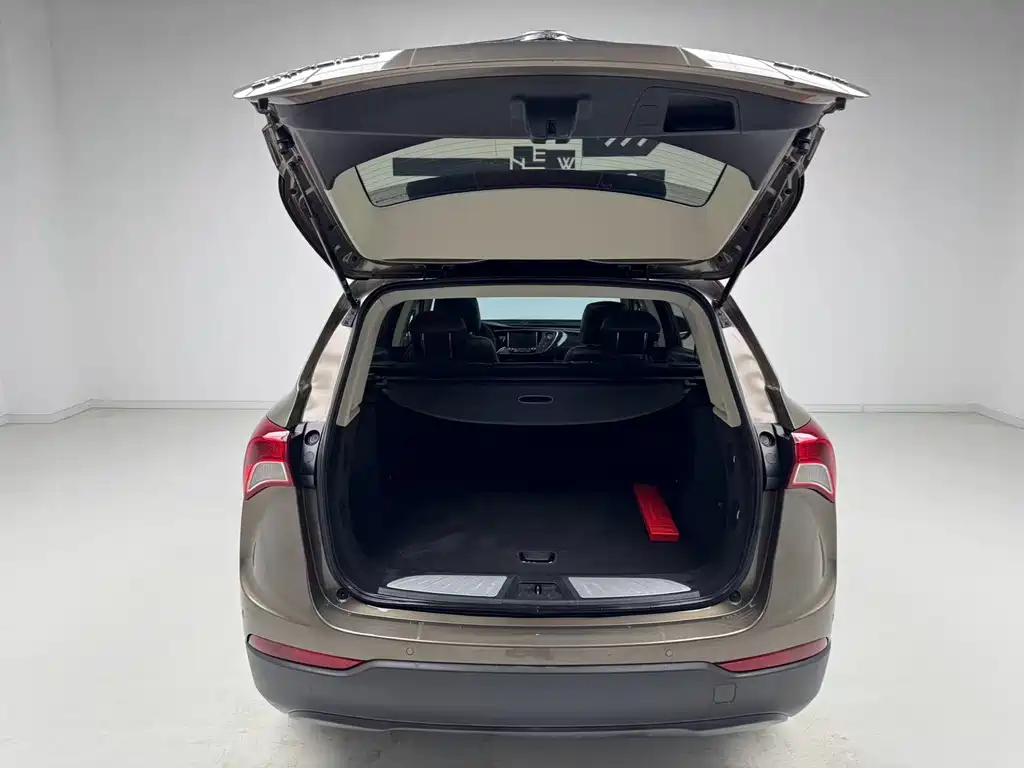Buick Envision Plus 2018 — фото 10