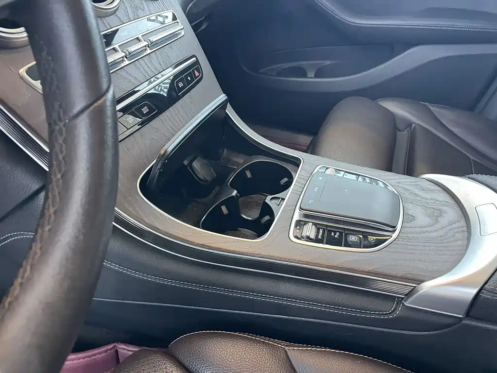 Mercedes-Benz GLC 2020 — фото 8