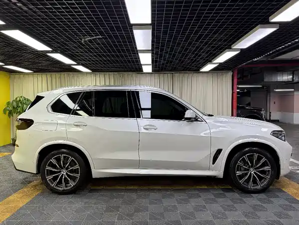 BMW X5 2020
