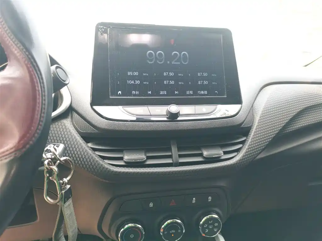 Chevrolet Cavalier 2020 — фото 13