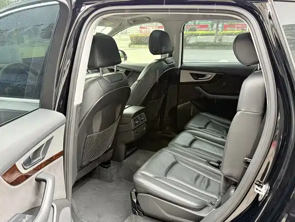 Audi Q7 2016