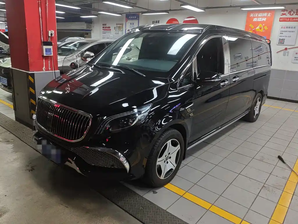Mercedes-Benz Vito 2023 — фото 1