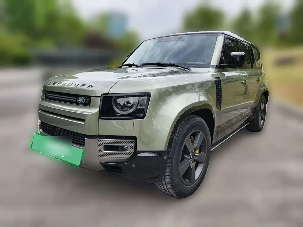 Land Rover Defender 2024 — фото 1