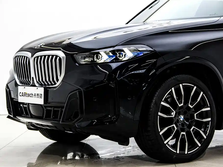 BMW X5 2025 — фото 8