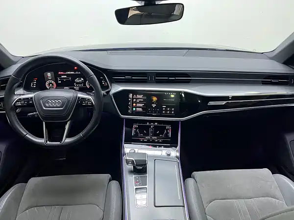 Audi A6L 2023