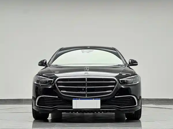 Mercedes-Benz S-Class 2023