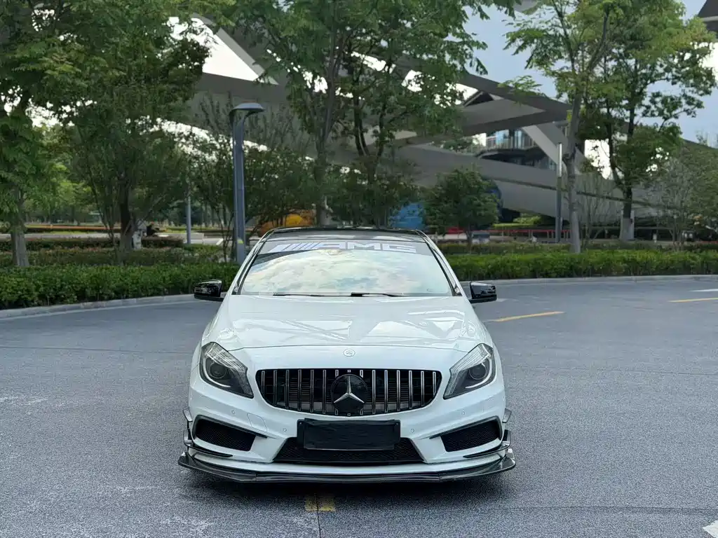 Mercedes-Benz A-Class AMG 2014 — фото 2